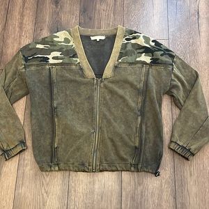 Gilded intent camo bomber like jacket